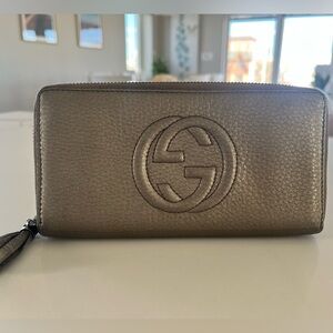 Gucci Soho Zip Around Long Wallet - Interlocking GG Metallic Pewter w/ Tassel